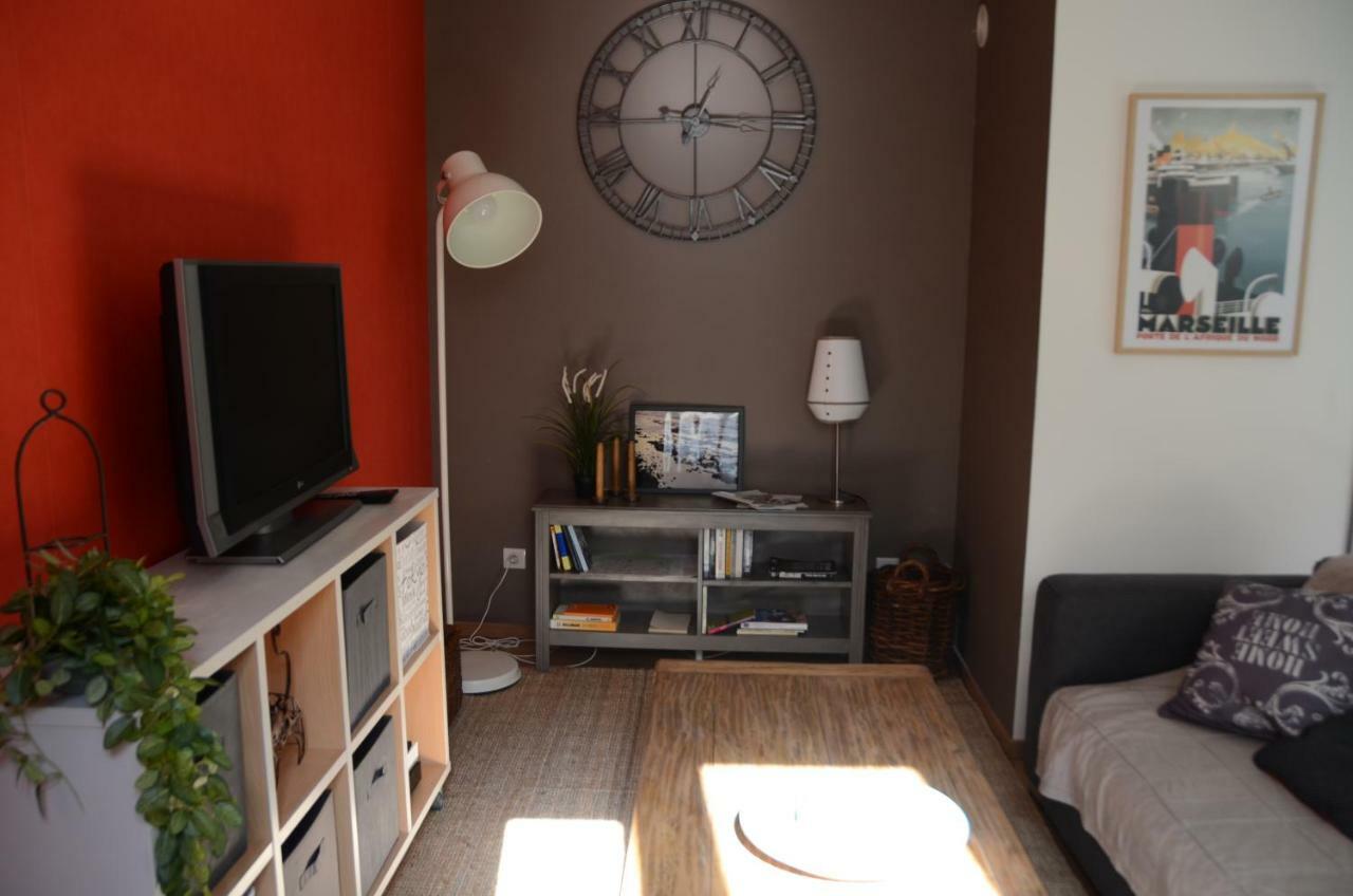 Calme Et Charme Apartment Avignon Exterior photo