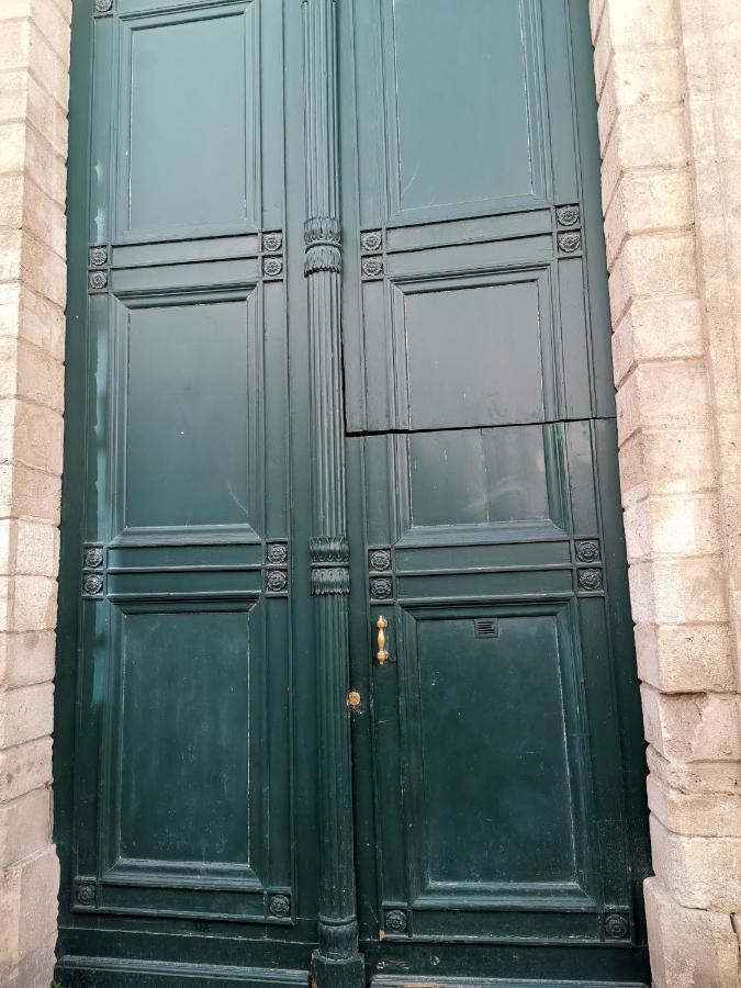 Calme Et Charme Apartment Avignon Exterior photo